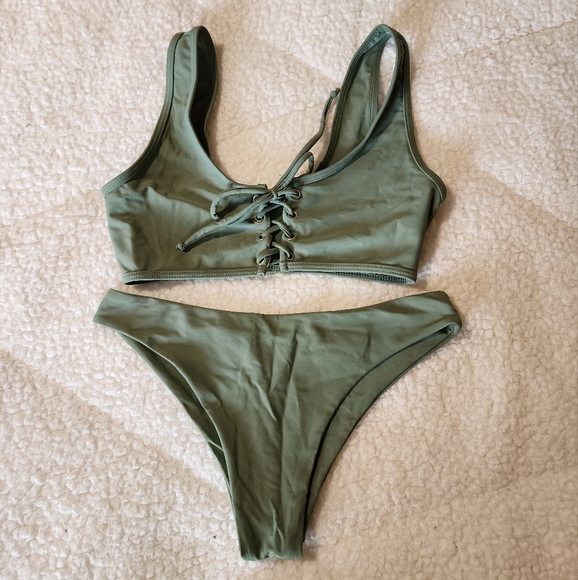 Front Tie Bikini - Picture 1 of 2